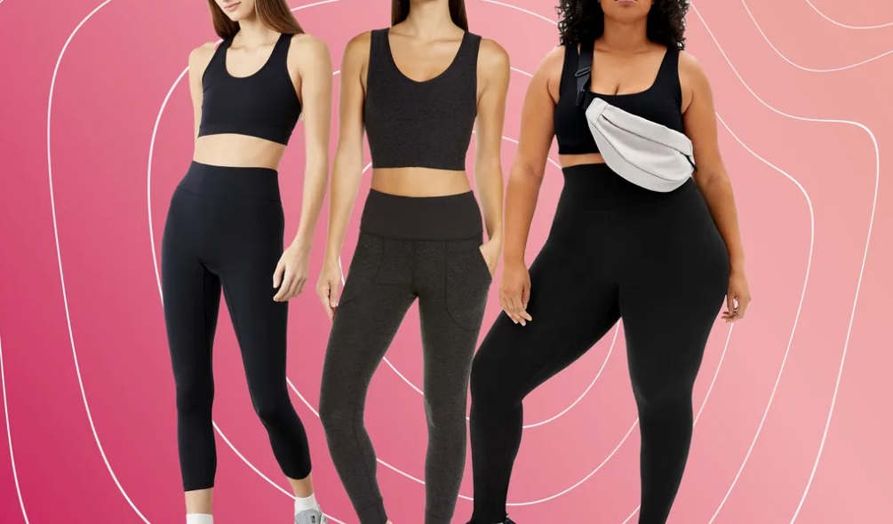 The Most Curve-Flattering Black Leggings On The Internet